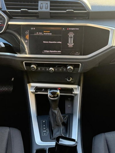 Audi Q3 35 TDI quattro S tronic Business Advanced (12)