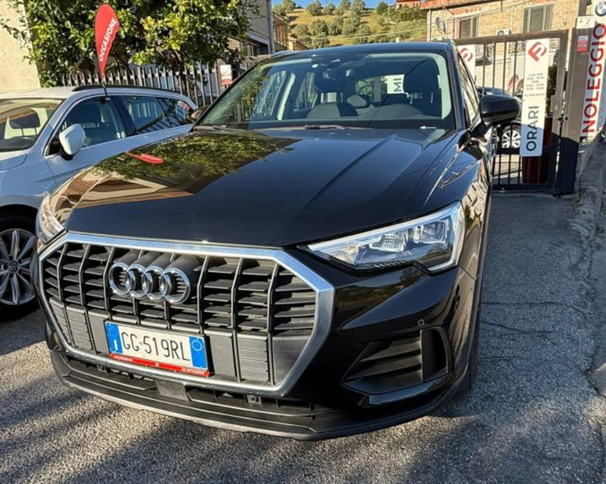 Audi Q3 35 TDI quattro S tronic Business Advanced (4)