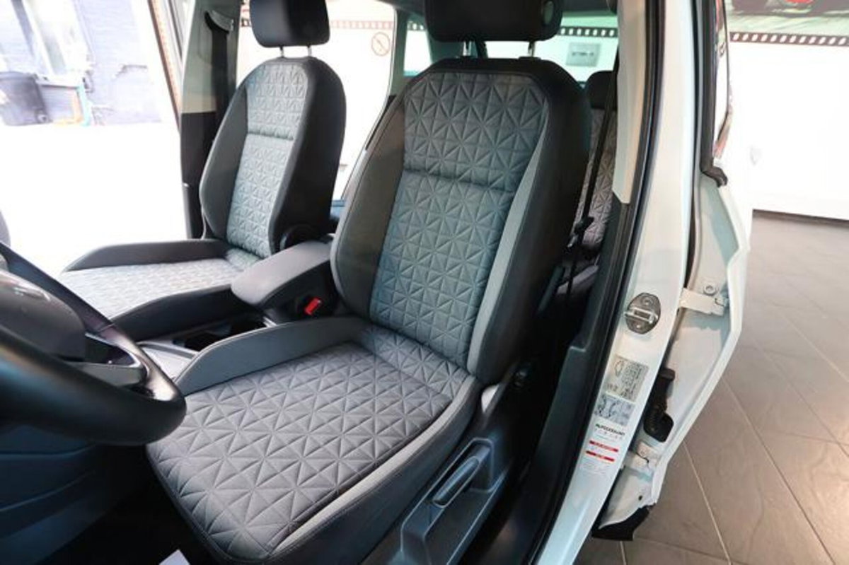 Volkswagen Tiguan 2.0 TDI 150 CV SCR DSG 4MOTION Life (17)