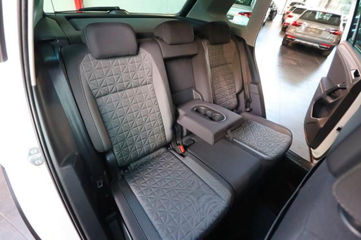 Volkswagen Tiguan 2.0 TDI 150 CV SCR DSG 4MOTION Life (19)