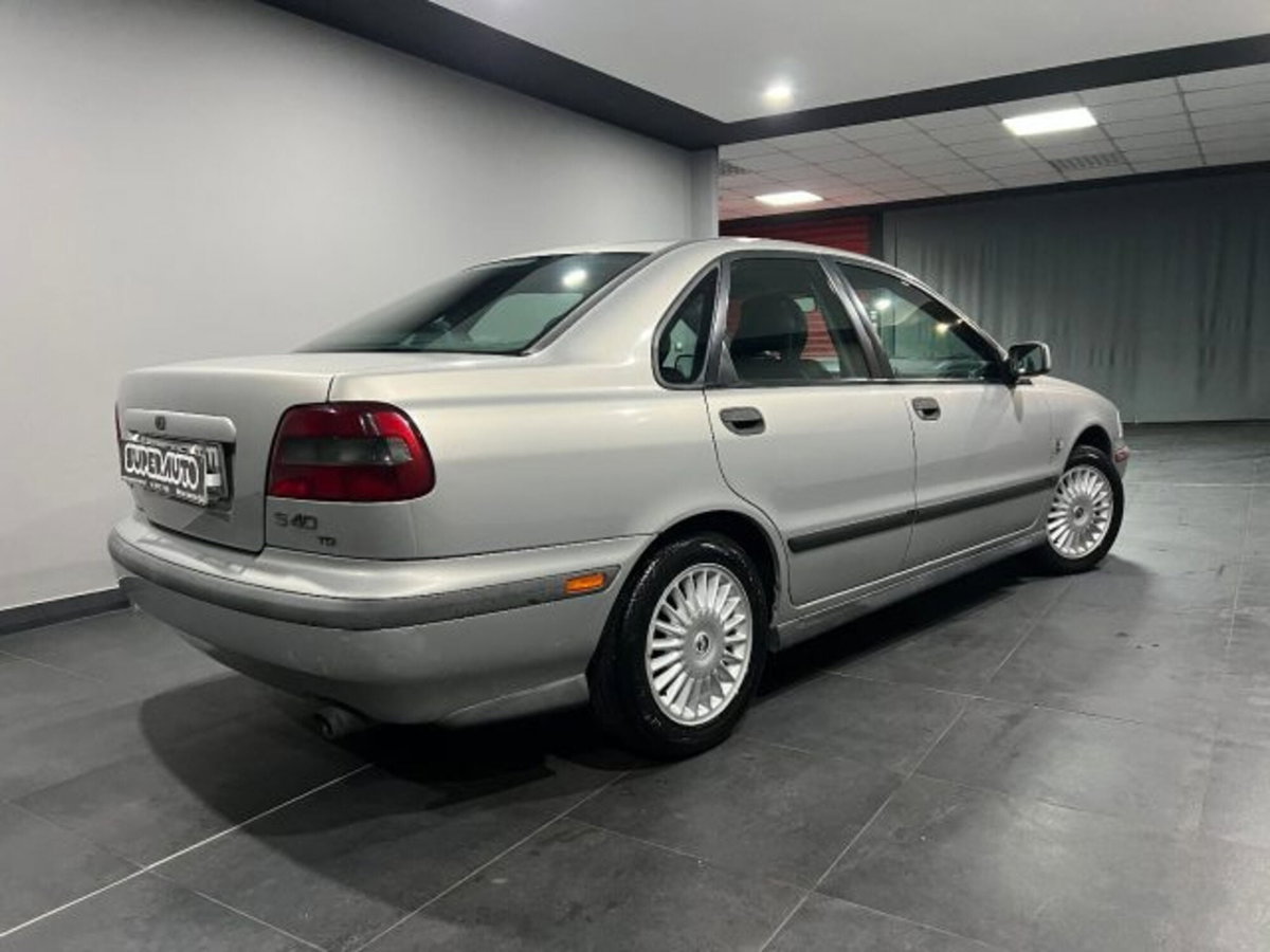 Volvo S40 1.9 turbodiesel cat (4)