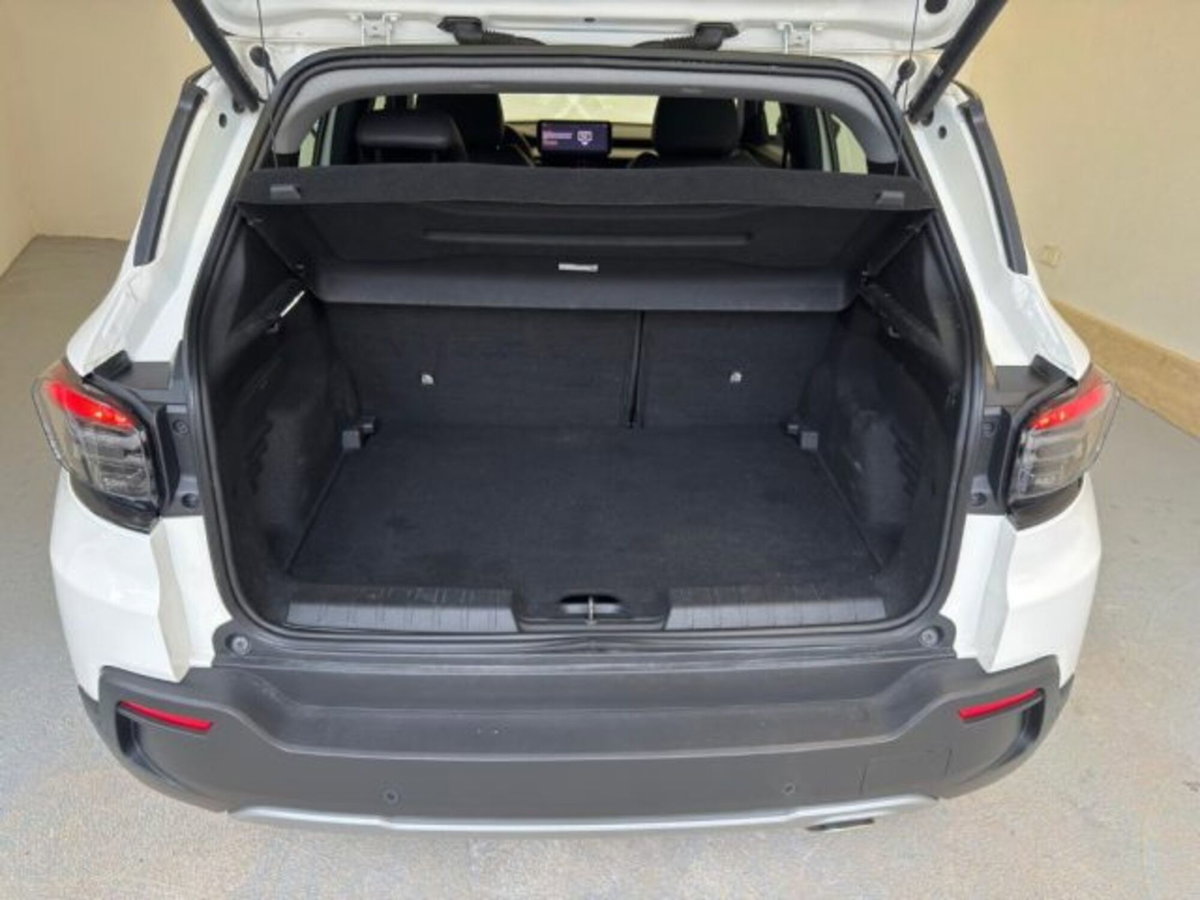 Jeep Avenger 1.2 turbo Altitude fwd 100cv (9)