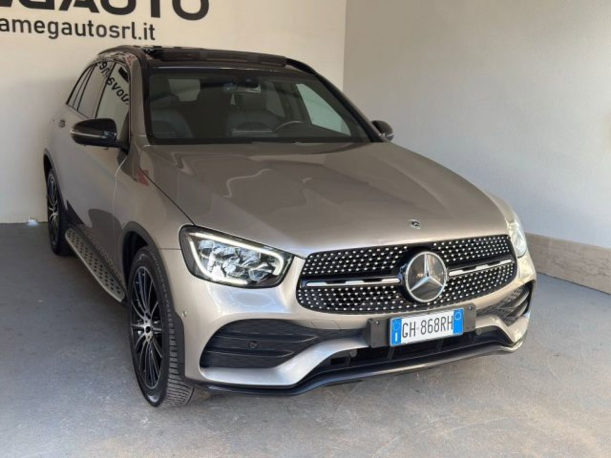 Mercedes-Benz GLC SUV 300 d 4Matic Premium (3)