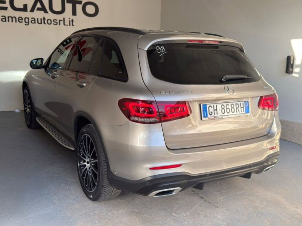 Mercedes-Benz GLC SUV 300 d 4Matic Premium (7)
