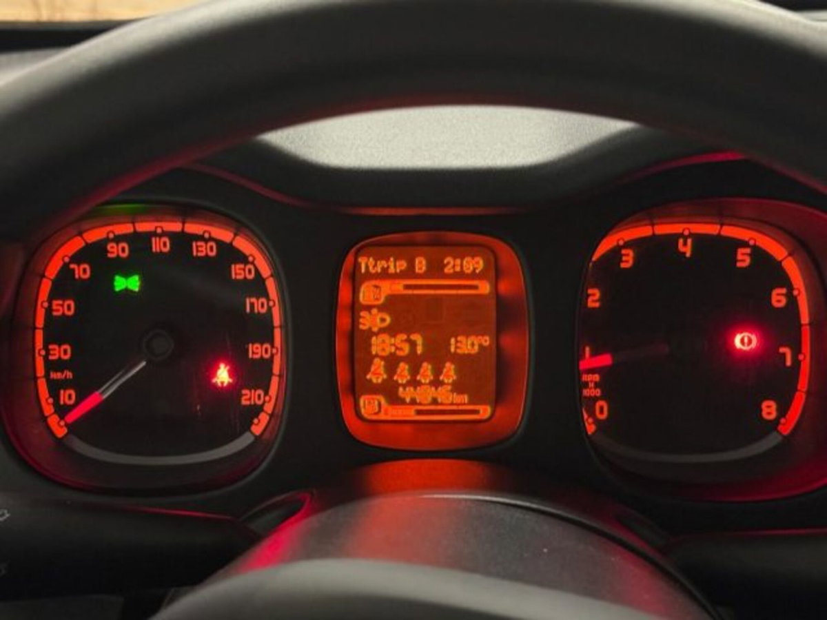 Fiat Panda Cross 1.0 firefly hybrid Cross s&s 70cv 5p.ti (17)