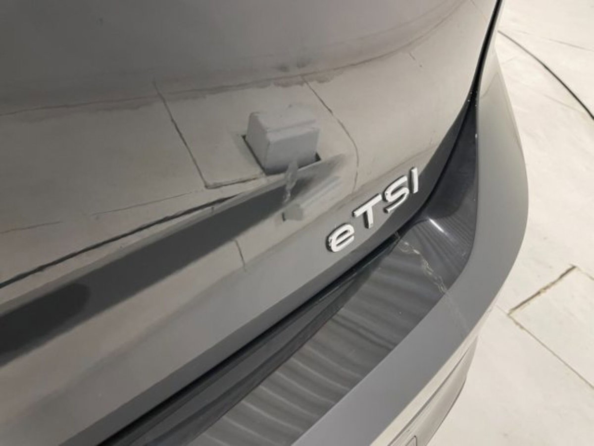 Volkswagen Golf Variant 1.0 eTSI EVO DSG Life (14)