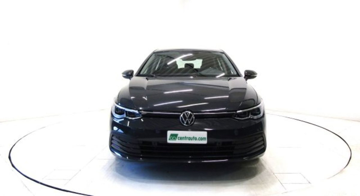 Volkswagen Golf Variant 1.0 eTSI EVO DSG Life (2)