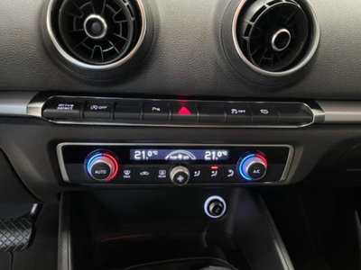 Audi A3 Sportback 30 TDI S tronic Business (9)