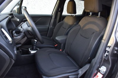 Jeep Renegade 1.6 Mjt 130 CV Limited (8)