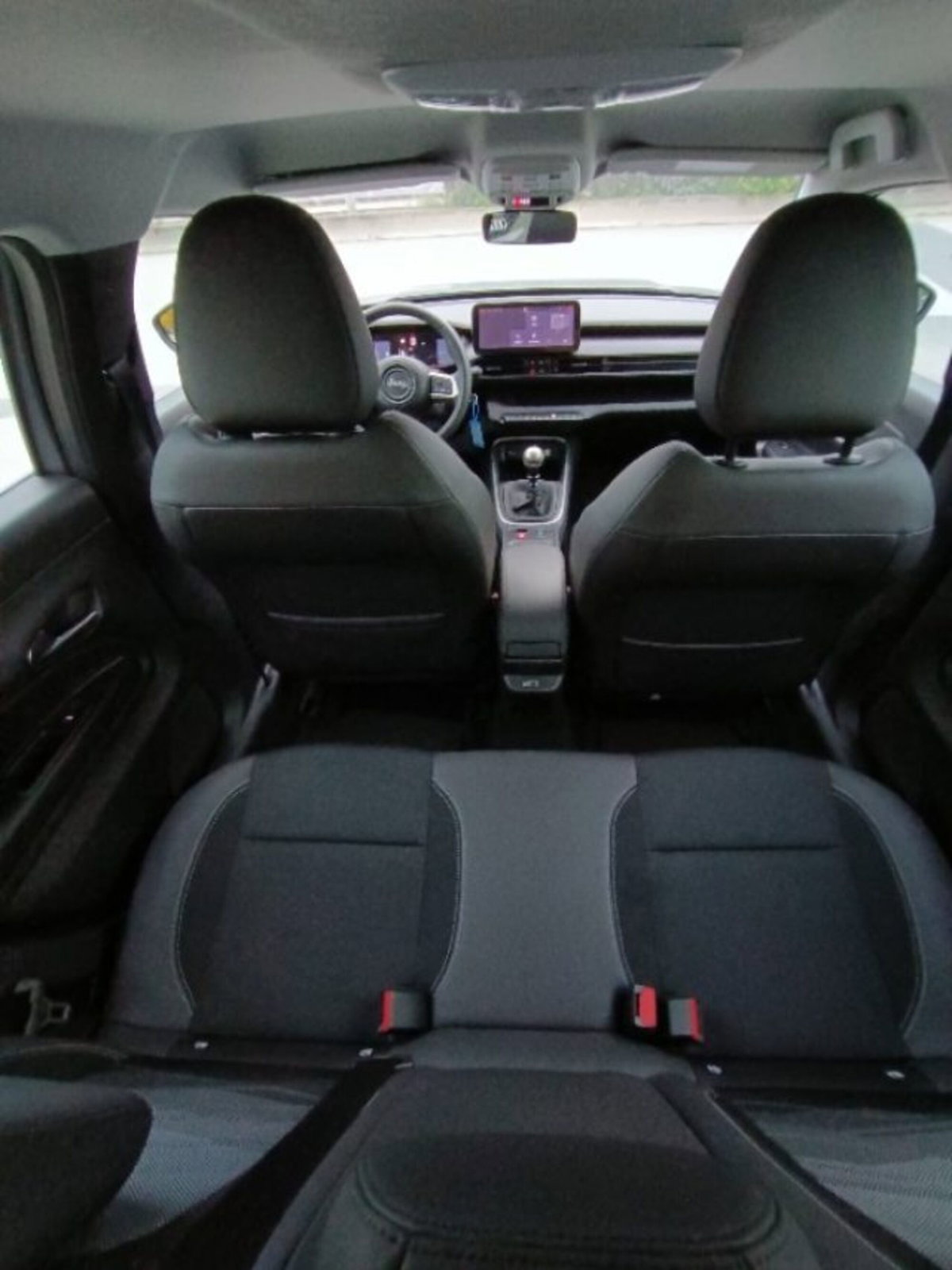 Jeep Avenger 1.2 turbo Altitude fwd 100cv (12)