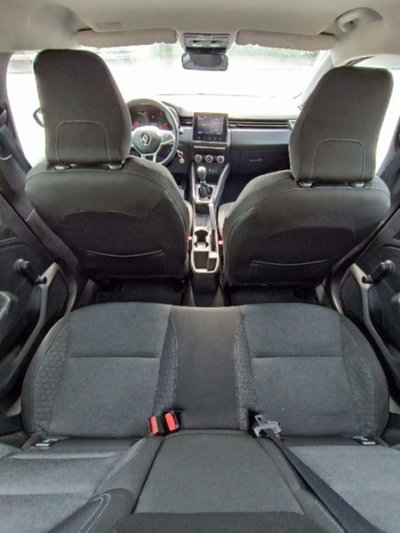 Renault Clio TCe 90 CV 5 porte Zen (11)