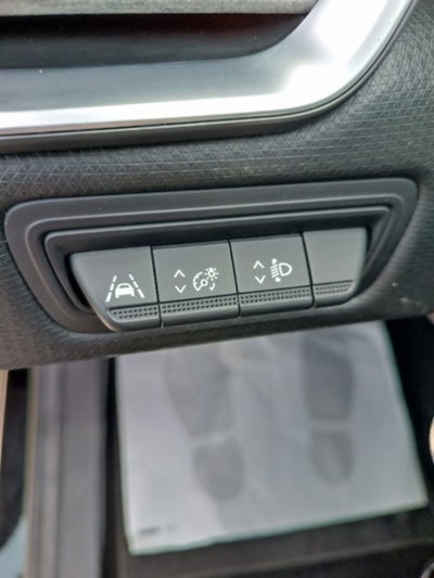 Renault Clio TCe 90 CV 5 porte Zen (19)