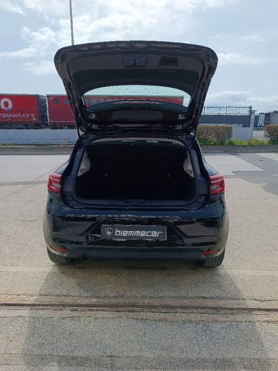 Renault Clio TCe 90 CV 5 porte Zen (8)