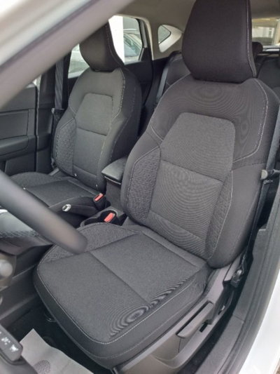 Renault Captur Full Hybrid E-Tech 145 CV Techno (14)
