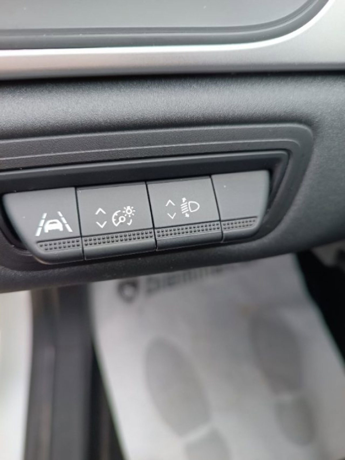 Renault Captur Full Hybrid E-Tech 145 CV Techno (20)