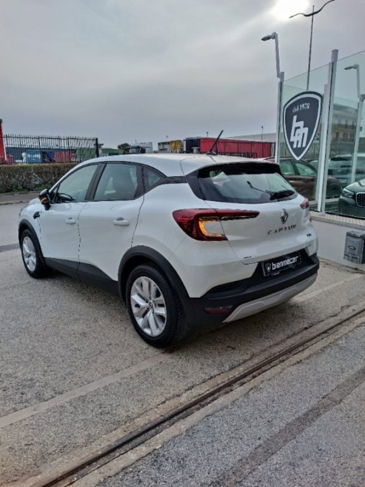 Renault Captur Full Hybrid E-Tech 145 CV Techno (4)