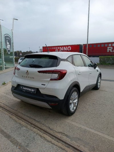 Renault Captur Full Hybrid E-Tech 145 CV Techno (5)