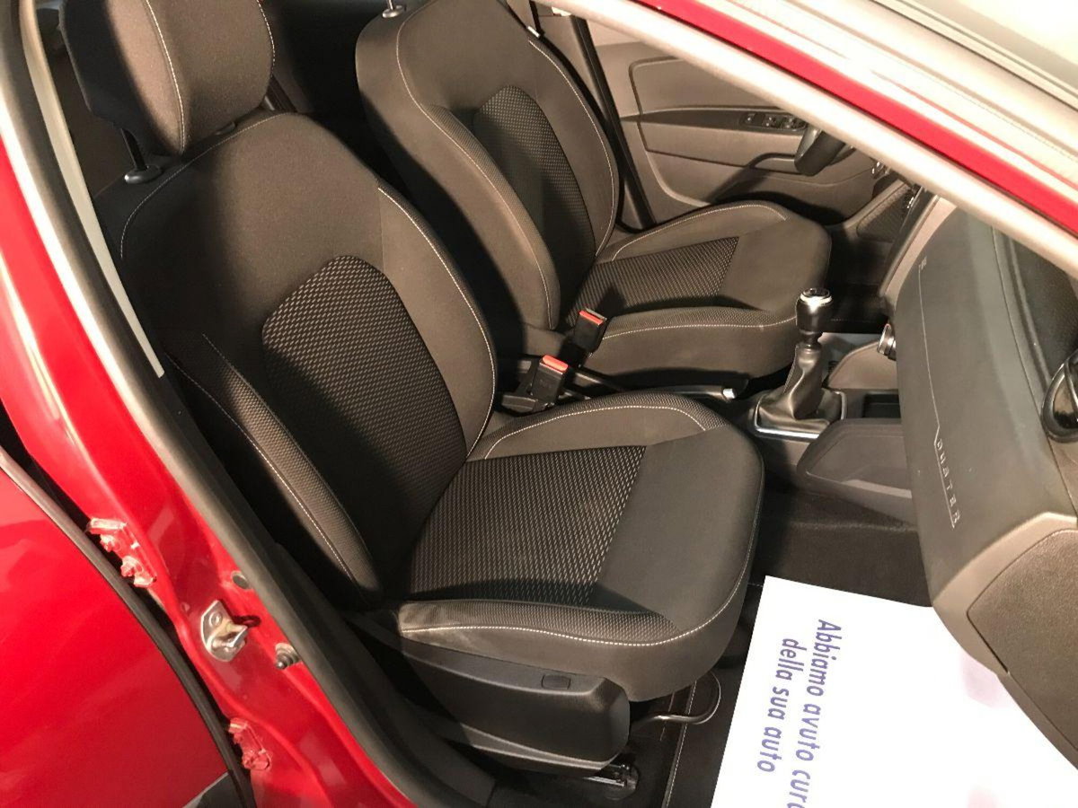 Dacia Duster 1.0 TCe GPL 4x2 Expression (17)