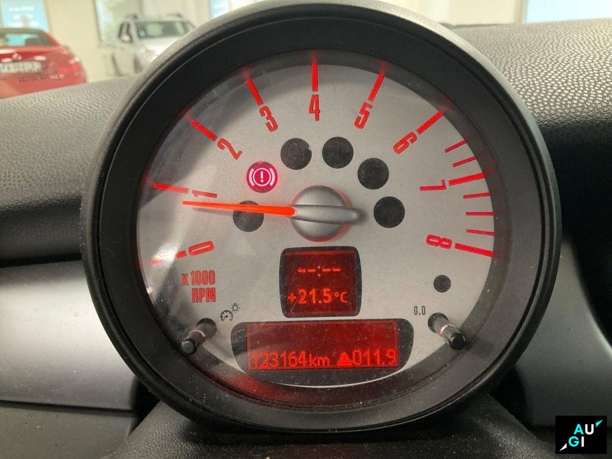 MINI Mini 1.6 16V One (55kW) (2)