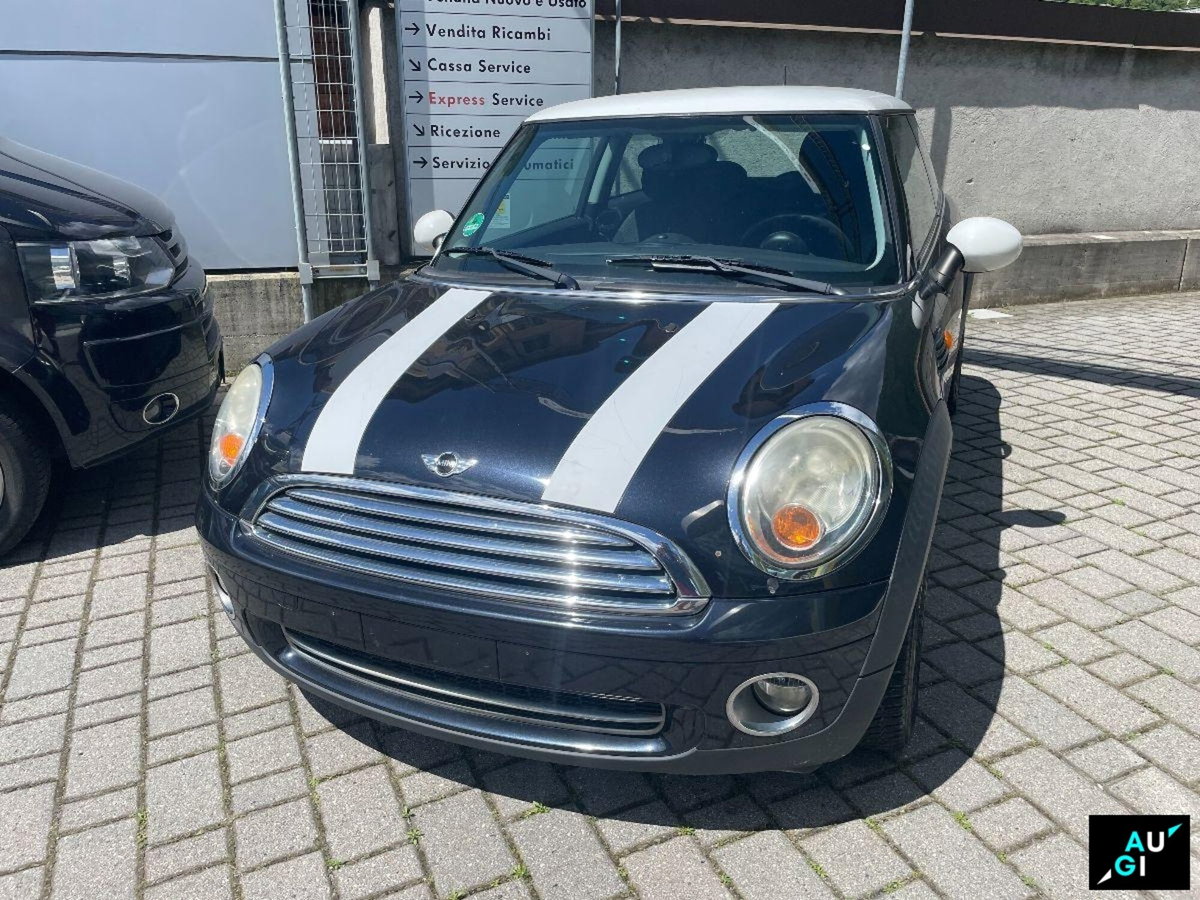 MINI Mini 1.6 16V Cooper (3)