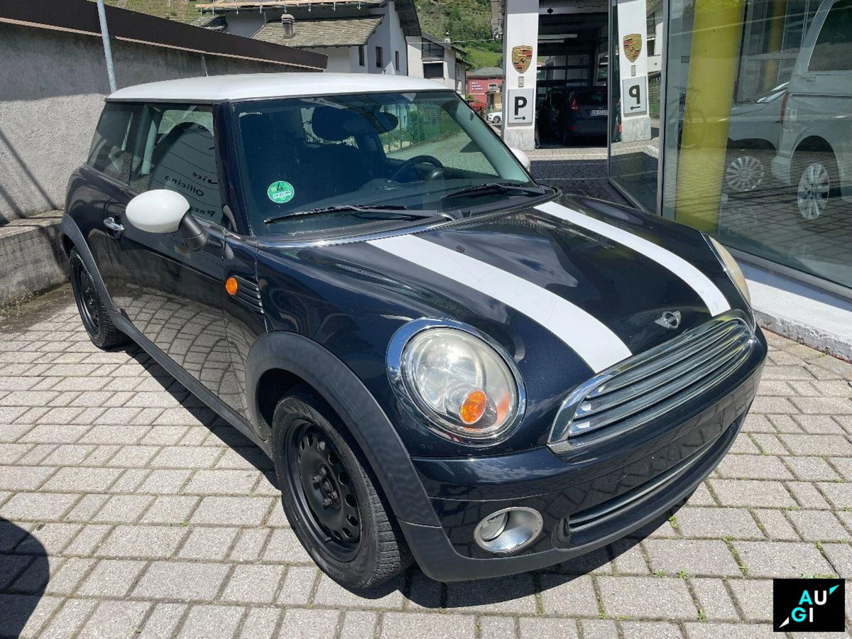 MINI Mini 1.6 16V Cooper (5)
