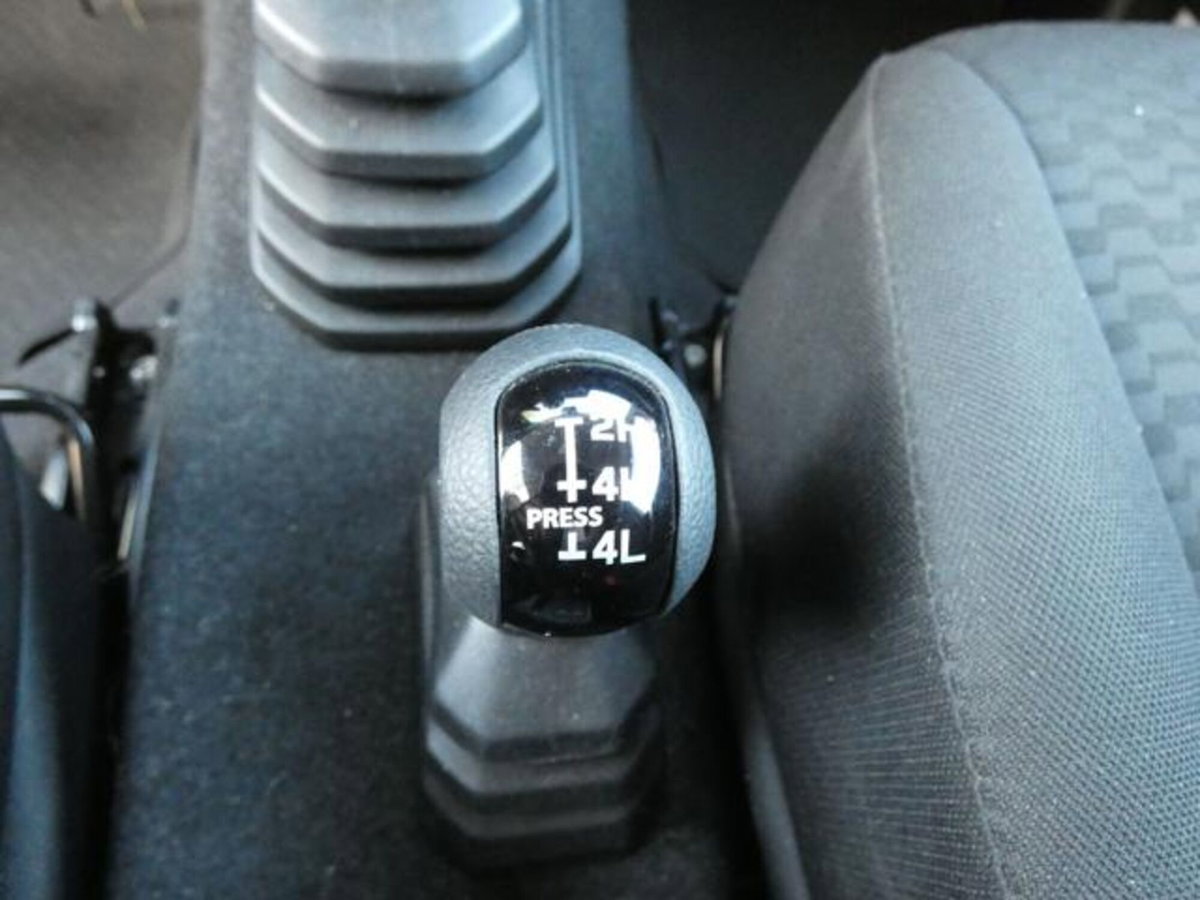 Suzuki Jimny 1.5 5MT Easy PRO (N1) (14)