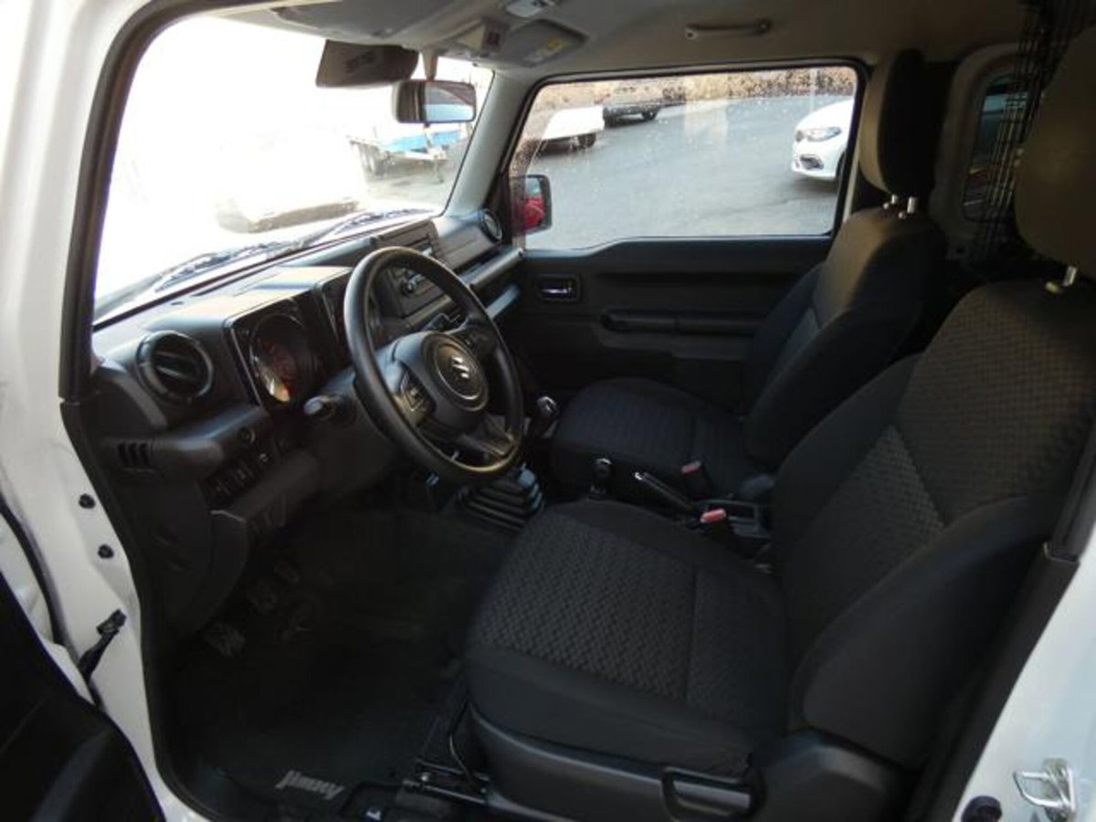 Suzuki Jimny 1.5 5MT Easy PRO (N1) (9)