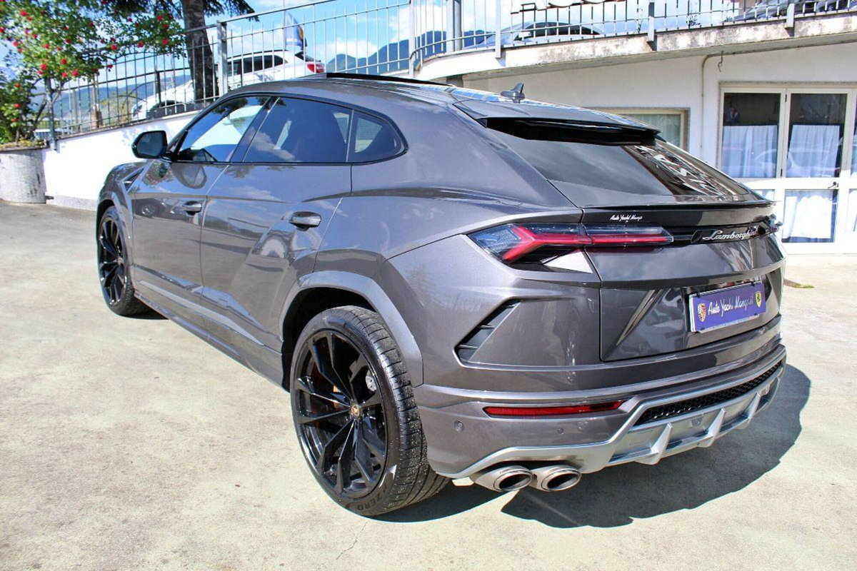 Lamborghini Urus 4.0 (4)