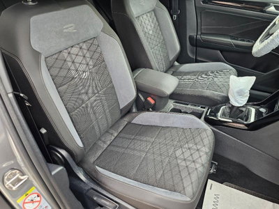 Volkswagen T-Roc 1.0 tsi R-Line 115cv (17)