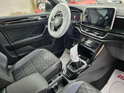 Volkswagen T-Roc 1.0 tsi R-Line 115cv (18)