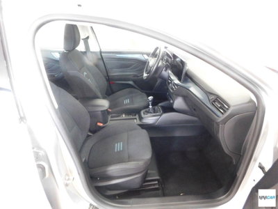 Ford Focus Station Wagon 1.0 EcoBoost 125 CV automatico SW Active (6)