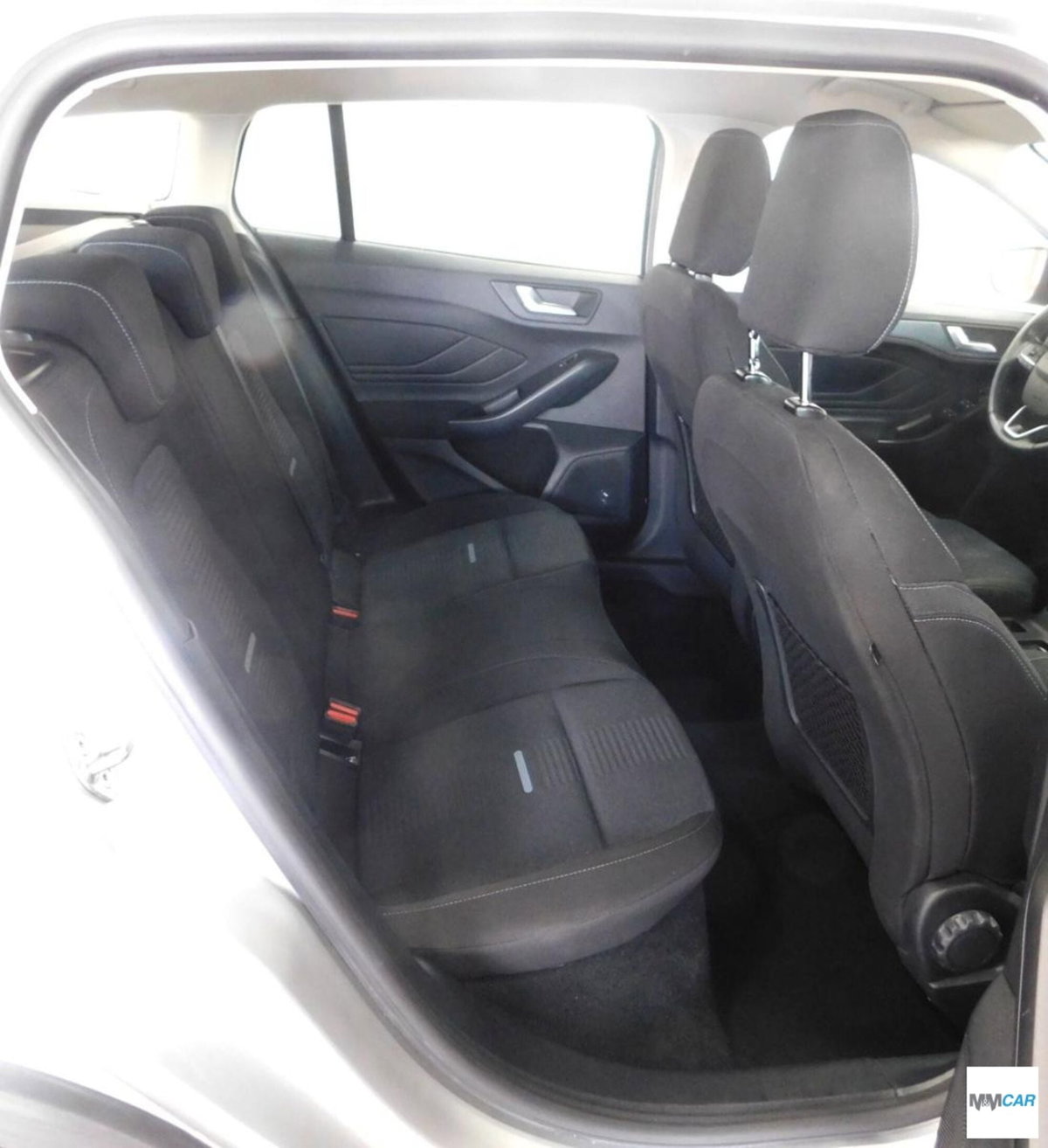 Ford Focus Station Wagon 1.0 EcoBoost 125 CV automatico SW Active (7)