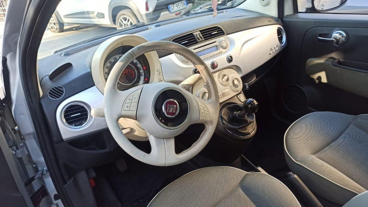 Fiat 500 1.3 Multijet 16V 95 CV Lounge (5)