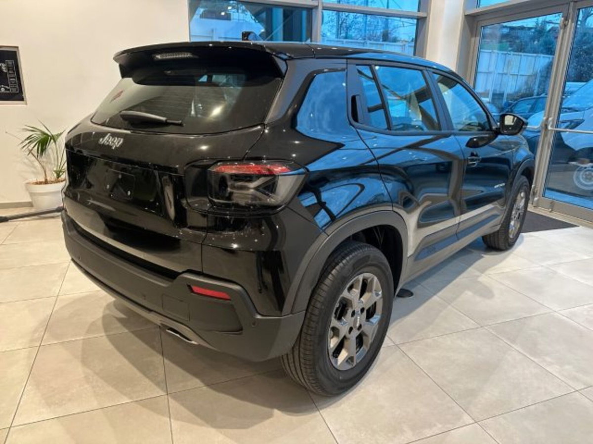 Jeep Avenger 1.2 turbo Longitude fwd 100cv (3)