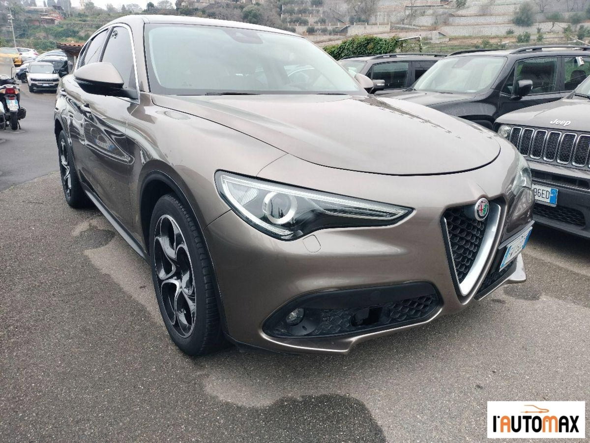 Alfa Romeo Stelvio Stelvio 2.2 Turbodiesel 180 CV AT8 RWD Business (3)