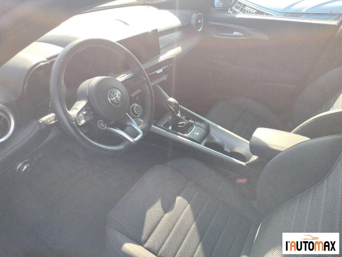 Alfa Romeo Tonale 1.6 Sprint 130cv tct6 (8)