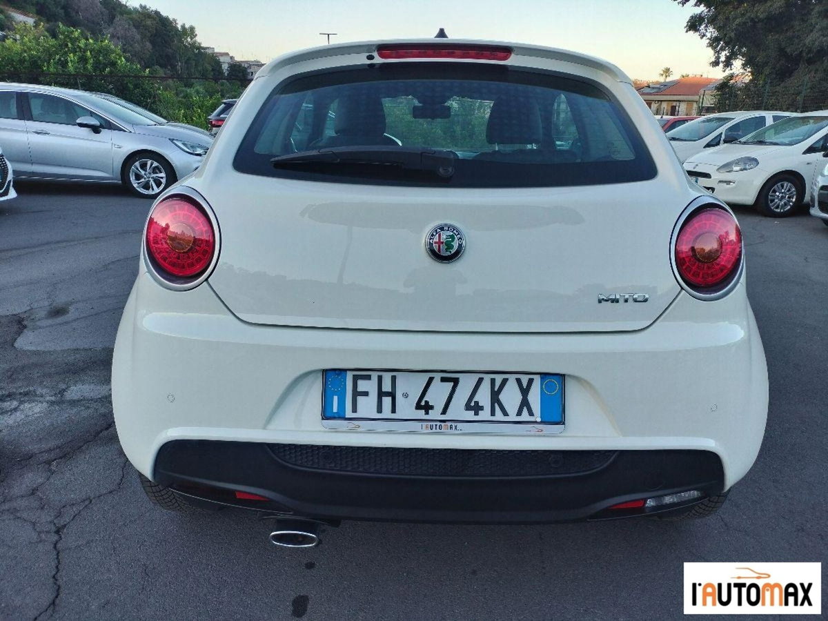 Alfa Romeo MiTo 1.3 JTDm 95 CV S&S Urban (5)