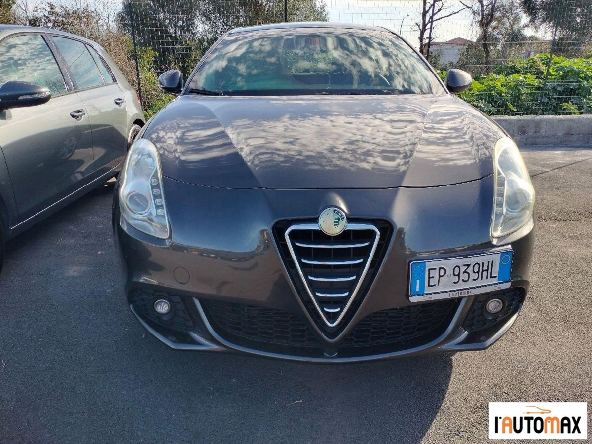 Alfa Romeo Giulietta 2.0 JTDm-2 Progression 140cv (2)