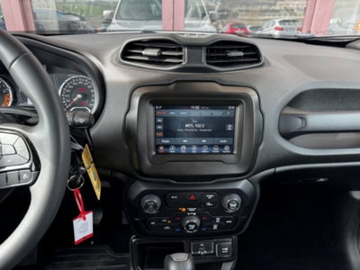Jeep Renegade 1.5 turbo t4 mhev Renegade 2wd dct (15)