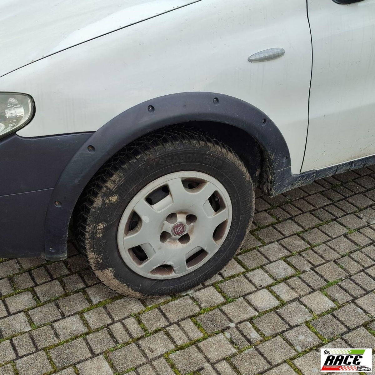 Fiat Strada 1.3 MJT Pick-up Cabina Lunga Adventure (17)