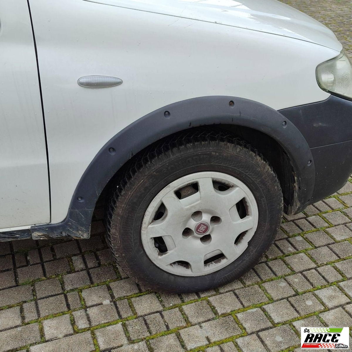 Fiat Strada 1.3 MJT Pick-up Cabina Lunga Adventure (20)