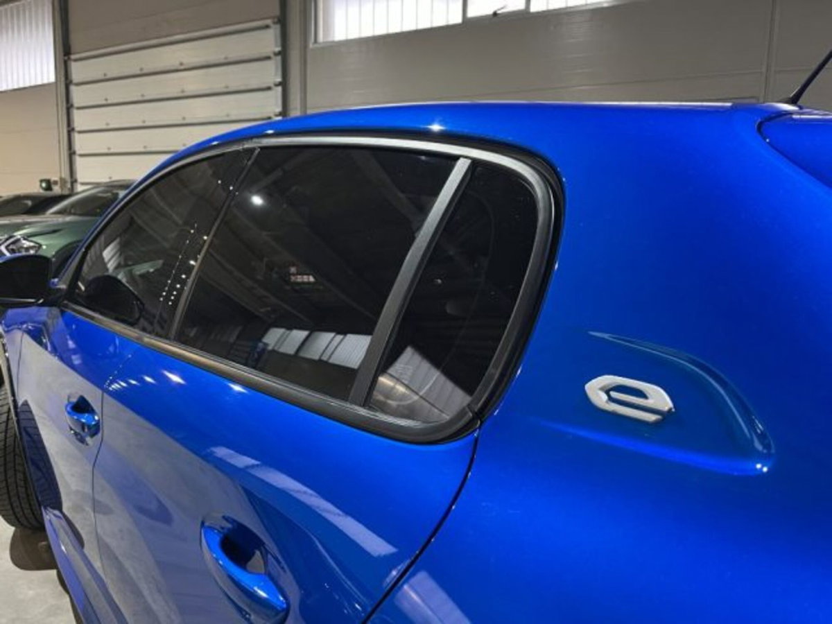 Peugeot 208 50 kWh Allure (7)