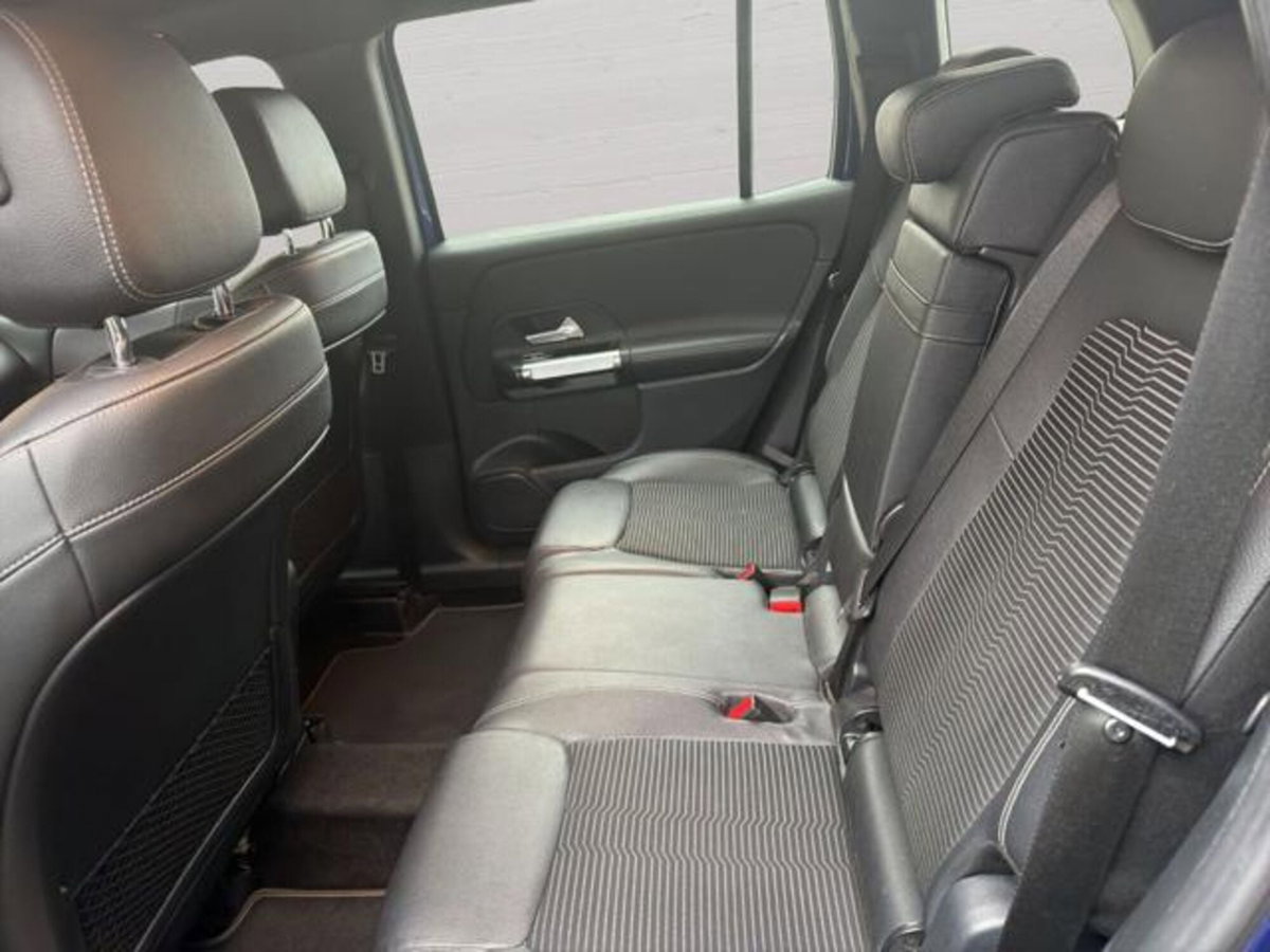 Mercedes-Benz GLB 180 Automatic Sport Plus (11)
