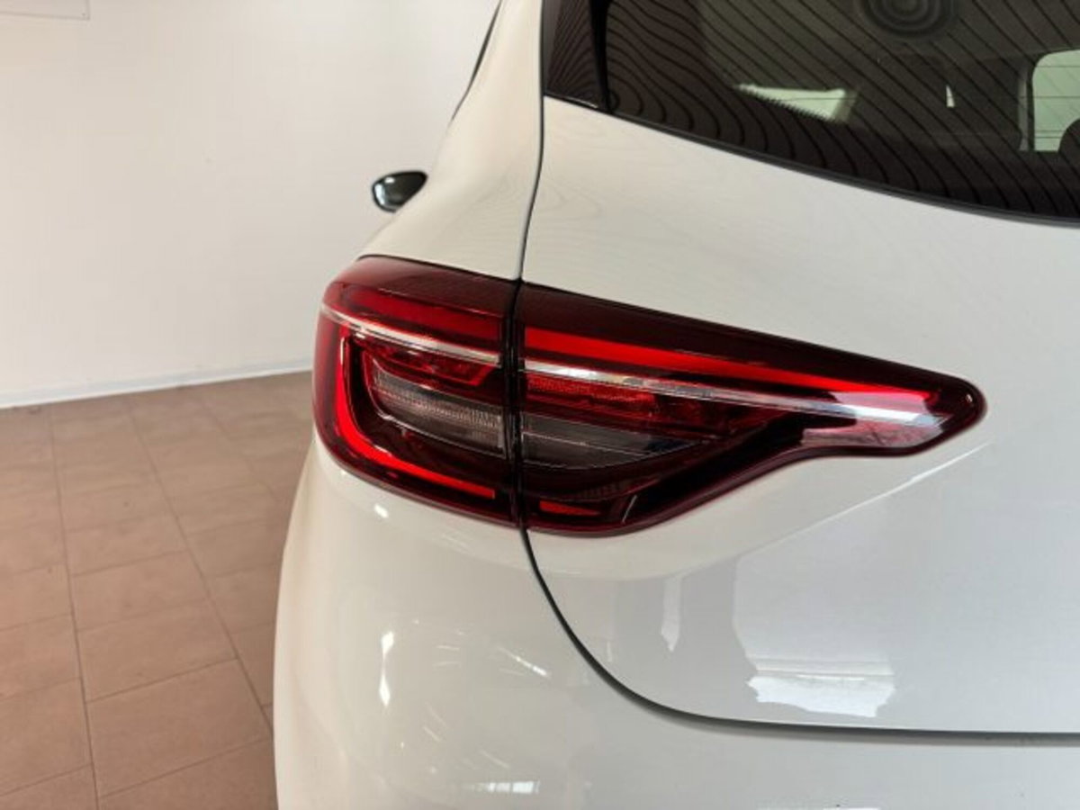 Renault Clio SCe 75 CV 5 porte Intens (13)