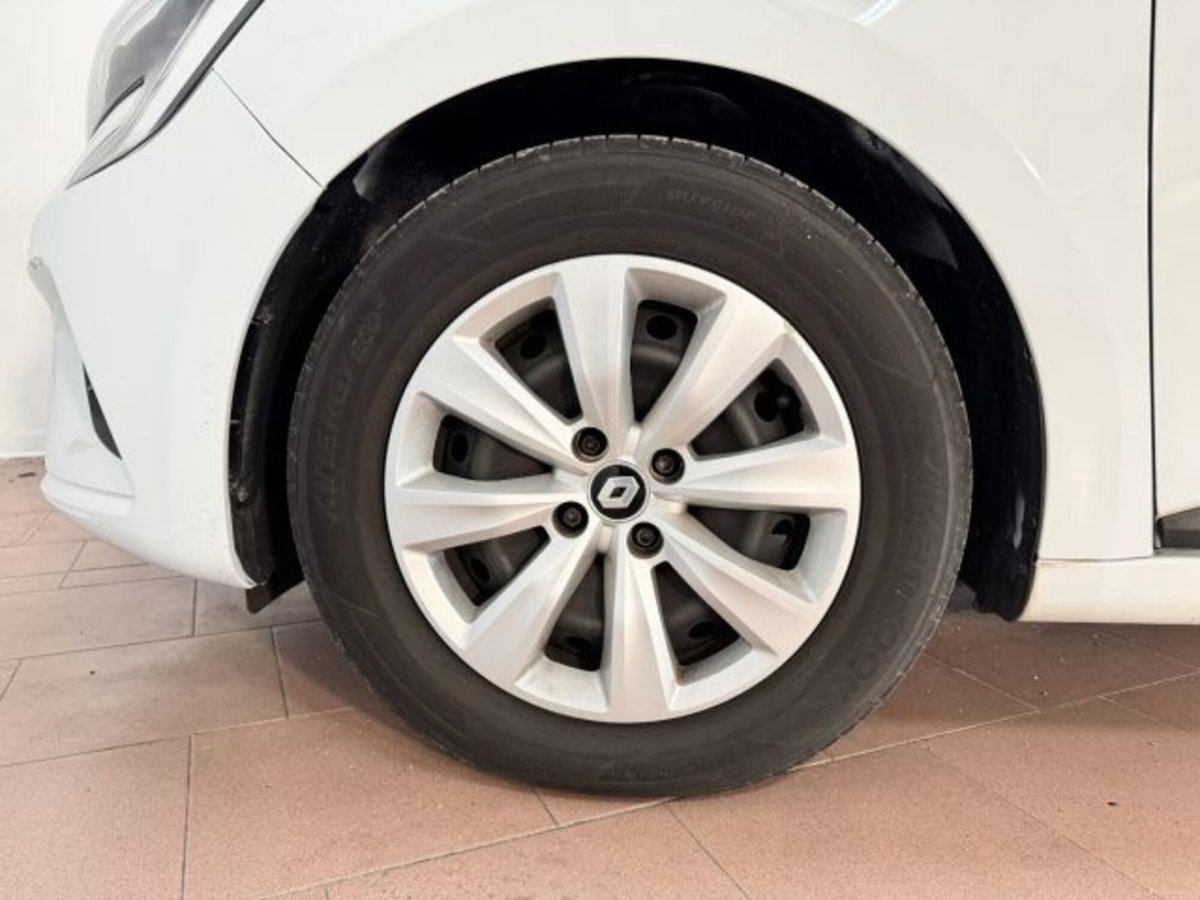 Renault Clio SCe 75 CV 5 porte Intens (16)