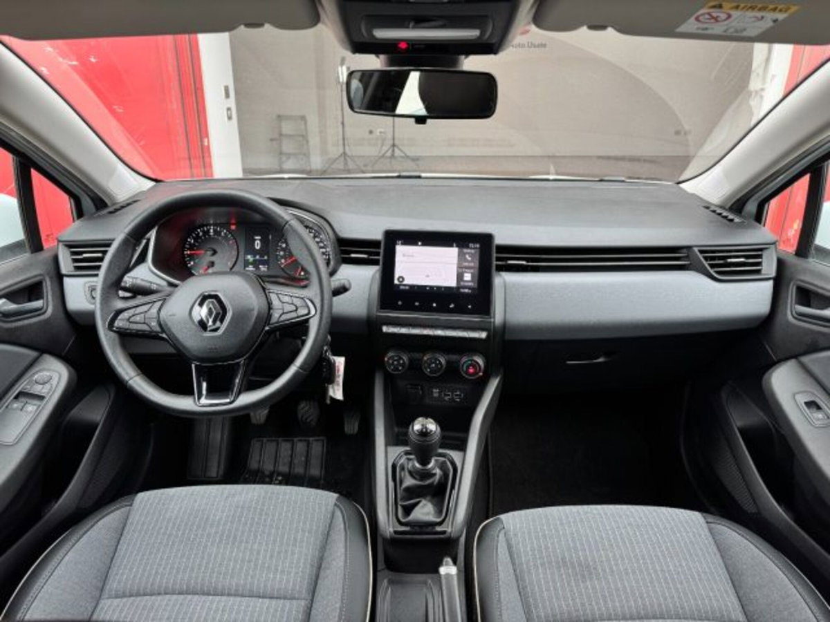 Renault Clio SCe 75 CV 5 porte Intens (5)