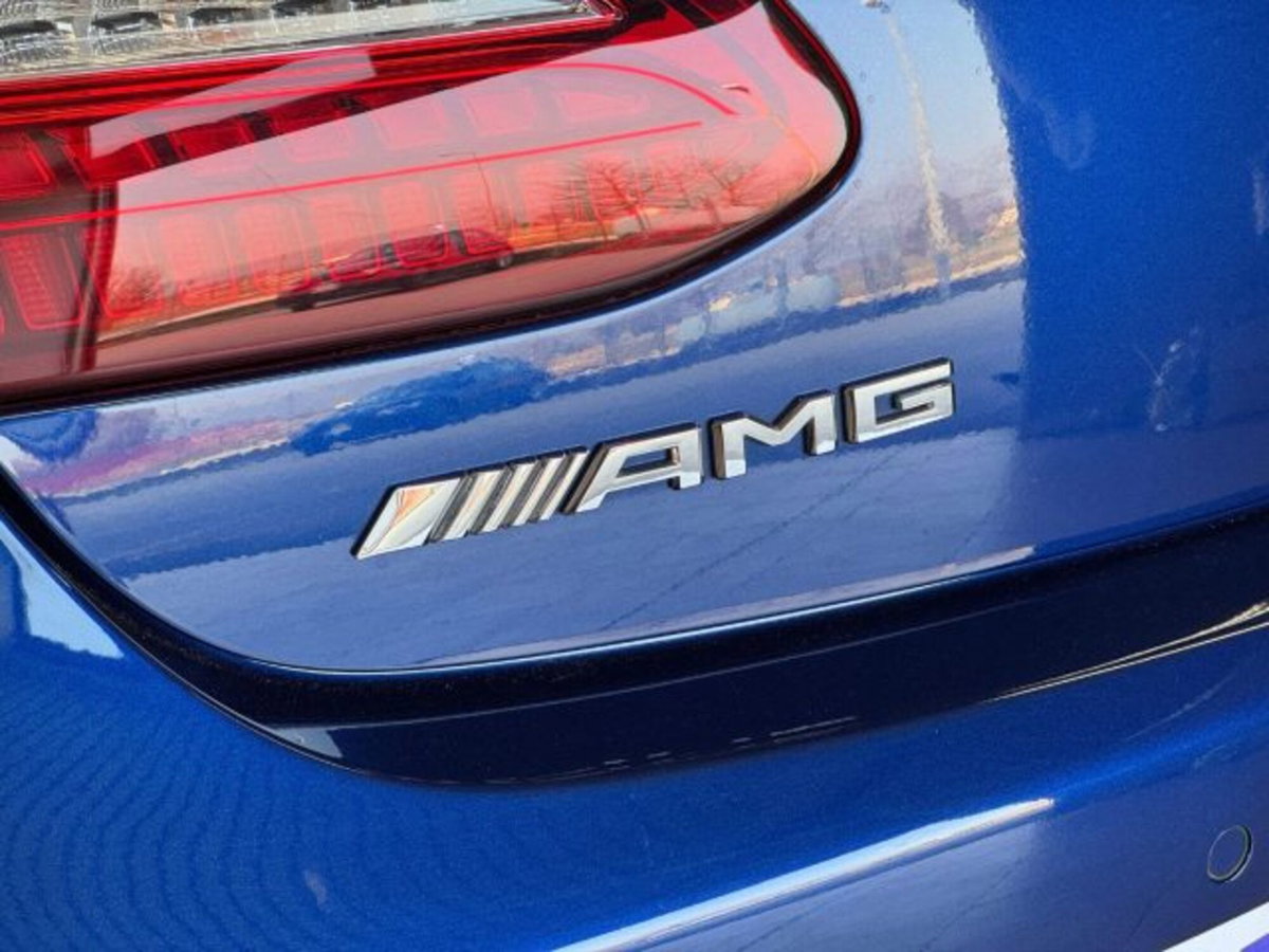 Mercedes-Benz Classe E Cabrio 53 4Matic+ EQ-Boost Cabrio AMG (20)