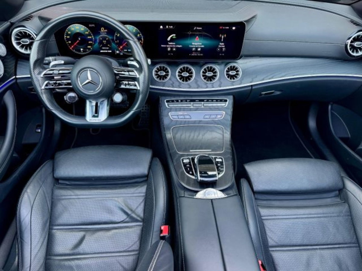 Mercedes-Benz Classe E Cabrio 53 4Matic+ EQ-Boost Cabrio AMG (5)