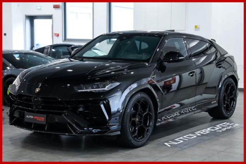 Lamborghini Urus 4.0 V8 Performante auto