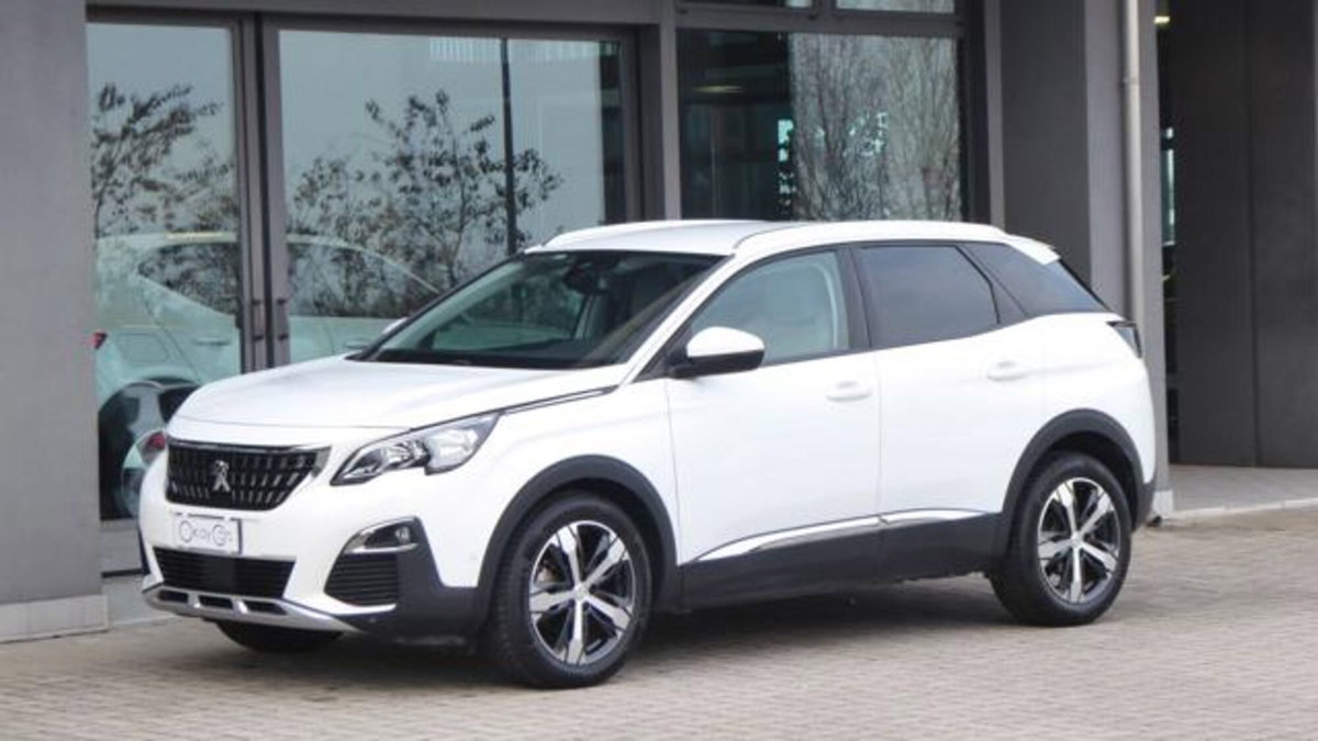 Peugeot 3008 BlueHDi 120 EAT6 S&S Allure